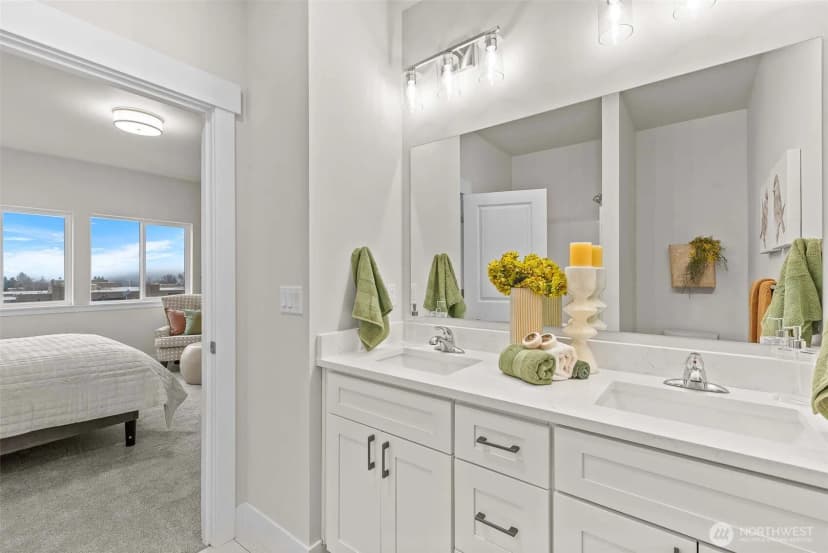 Property photo for 1075 Red Apple Road #e18, Wenatchee photo 23