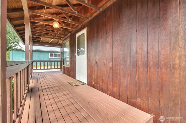 Property photo for 930 Commercial Avenue, Darrington photo 5