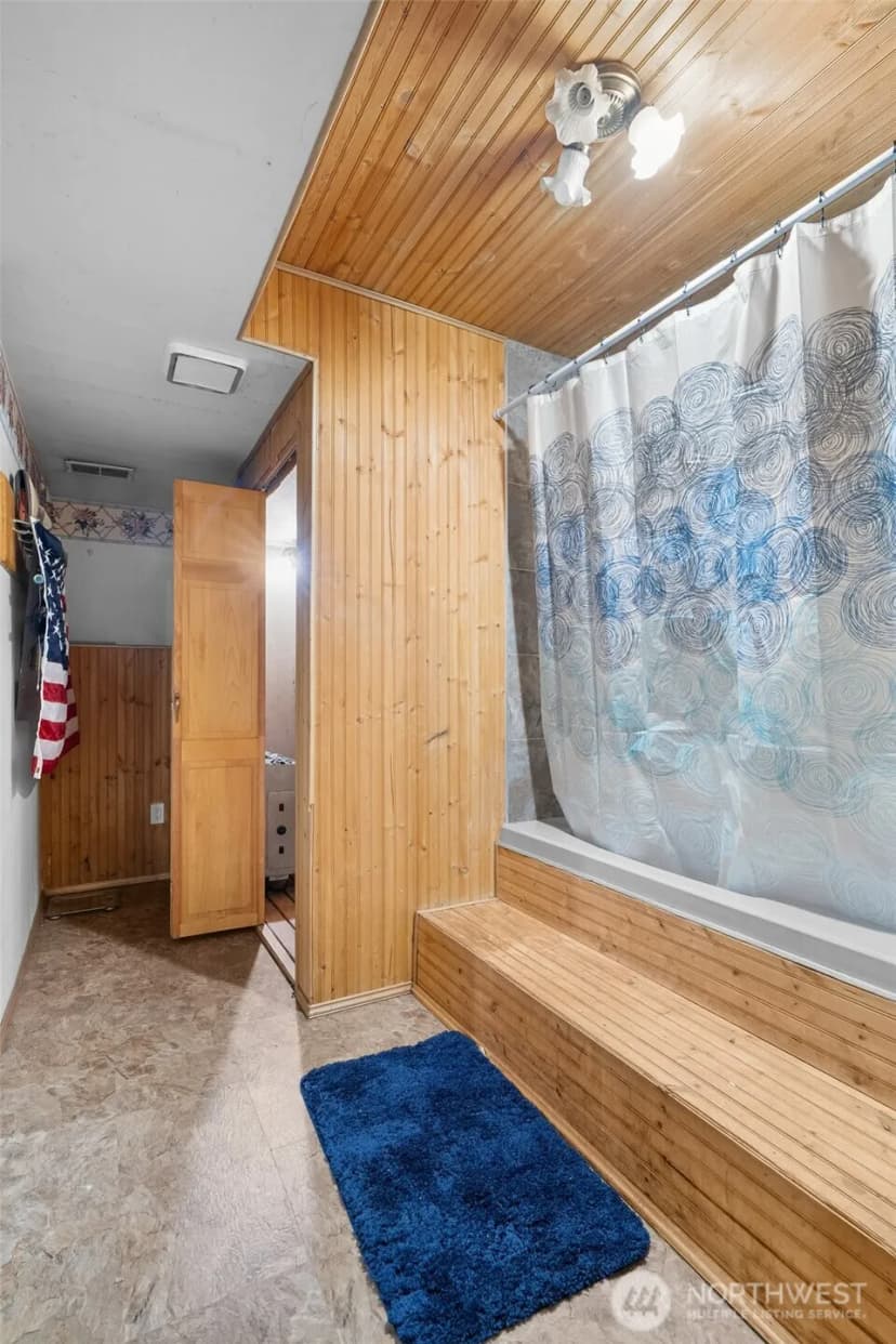 Property photo for 21022 117th Street E, Bonney Lake photo 23