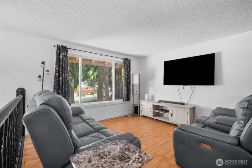 Property photo for 21022 117th Street E, Bonney Lake photo 12