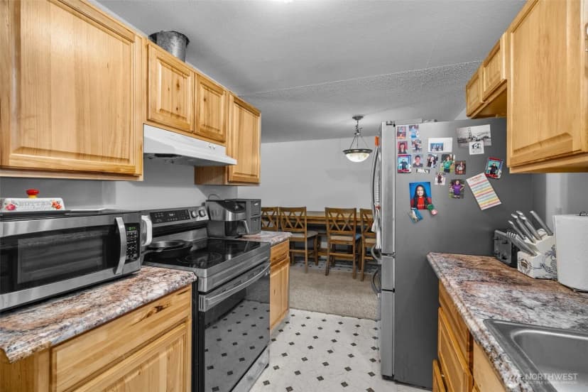 Property photo for 21022 117th Street E, Bonney Lake photo 8