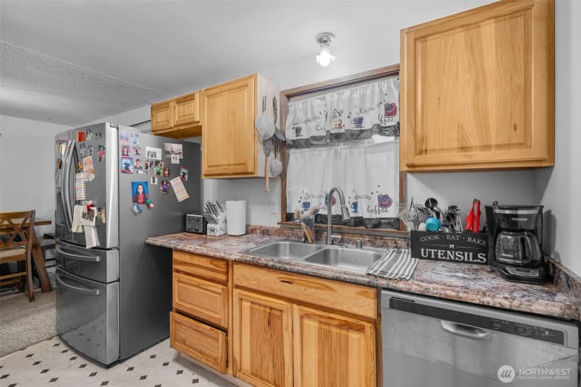Property photo for 21022 117th Street E, Bonney Lake photo 7