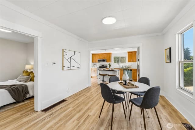 Property photo for 9623 54th Avenue S, Seattle photo 5