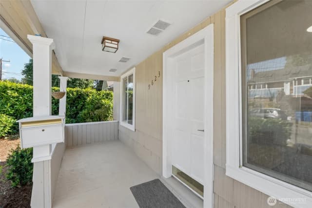 Property photo for 9623 54th Avenue S, Seattle photo 2