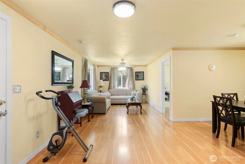Property photo for 30621 8th Place S, Federal Way photo 16