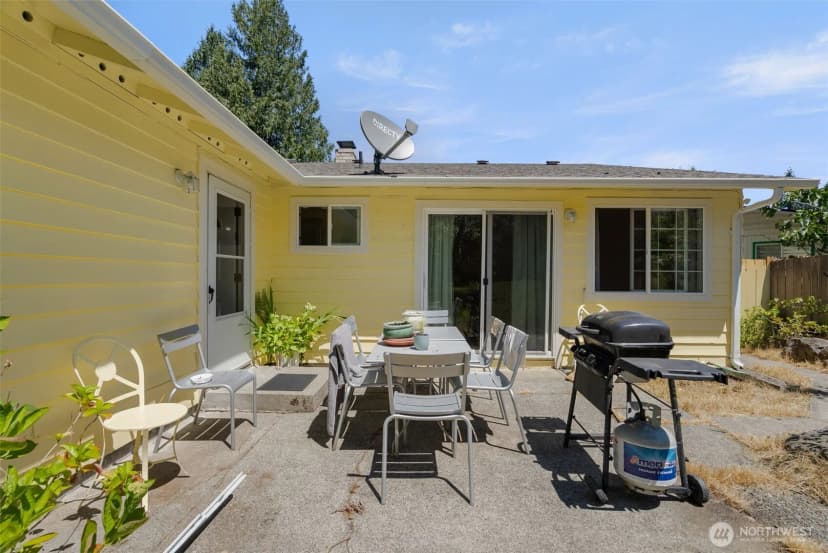 Property photo for 30621 8th Place S, Federal Way photo 23