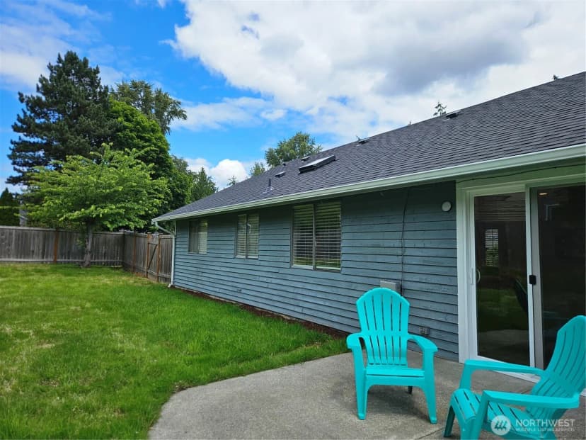 Property photo for 16706 6th Avenue Se, Bothell photo 30