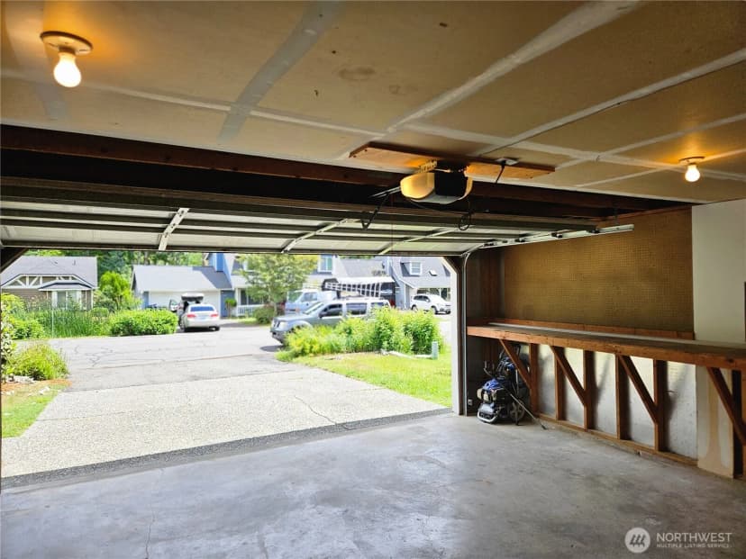 Property photo for 16706 6th Avenue Se, Bothell photo 25