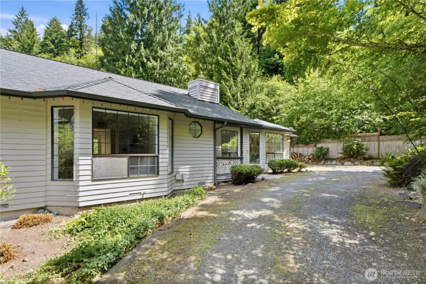 Property photo for 19926 Ne Union Hill Rd, Redmond photo 4