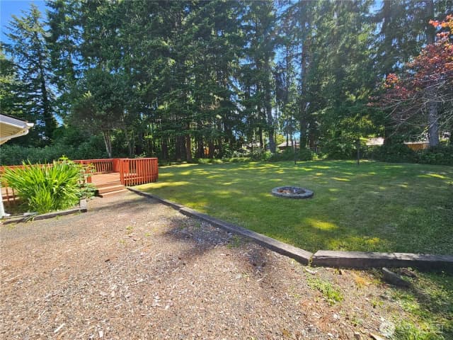 Property photo for 151 S Little John Lane N, Forks photo 3