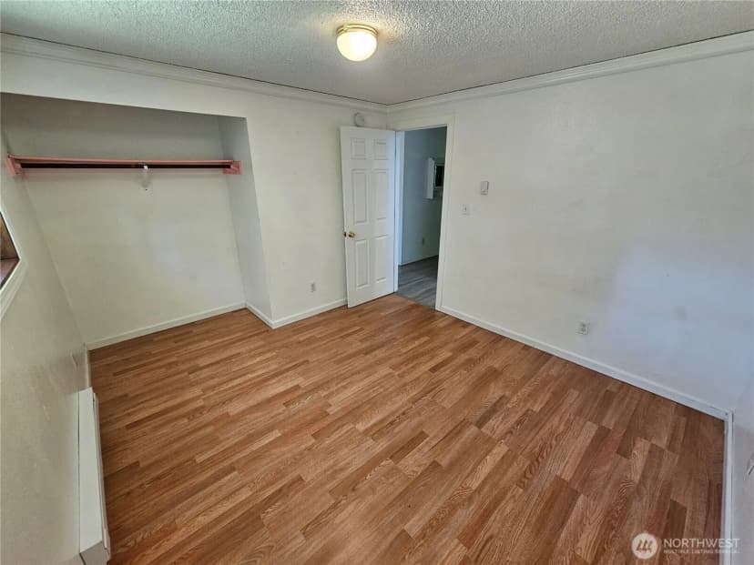 Property photo for 151 S Little John Lane N, Forks photo 14