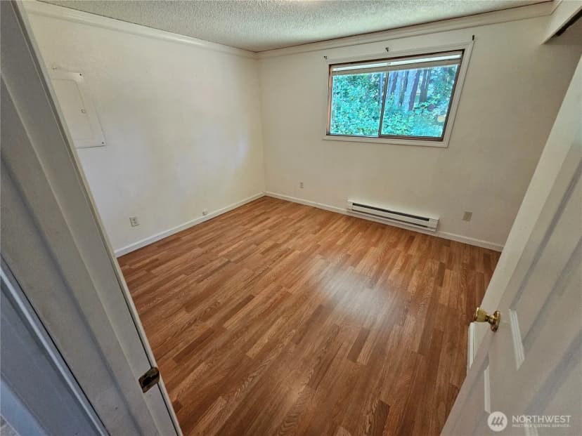 Property photo for 151 S Little John Lane N, Forks photo 13