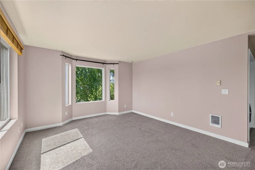 Property photo for 320 Se Barrington Drive #a201, Oak Harbor photo 7