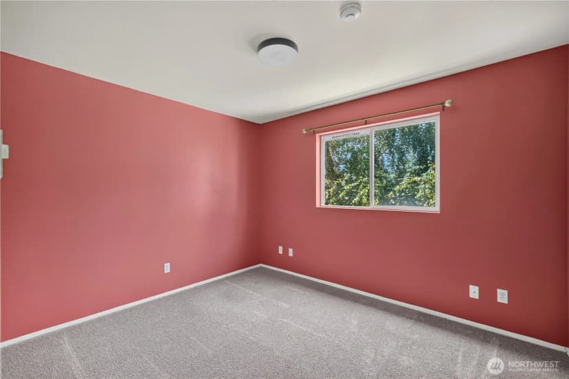 Property photo for 320 Se Barrington Drive #a201, Oak Harbor photo 13