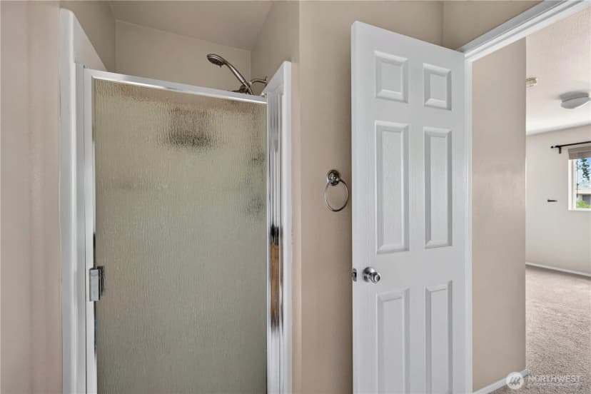 Property photo for 320 Se Barrington Drive #a201, Oak Harbor photo 20