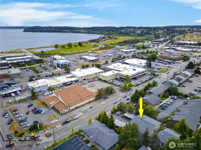 Property photo for 320 Se Barrington Drive #a201, Oak Harbor