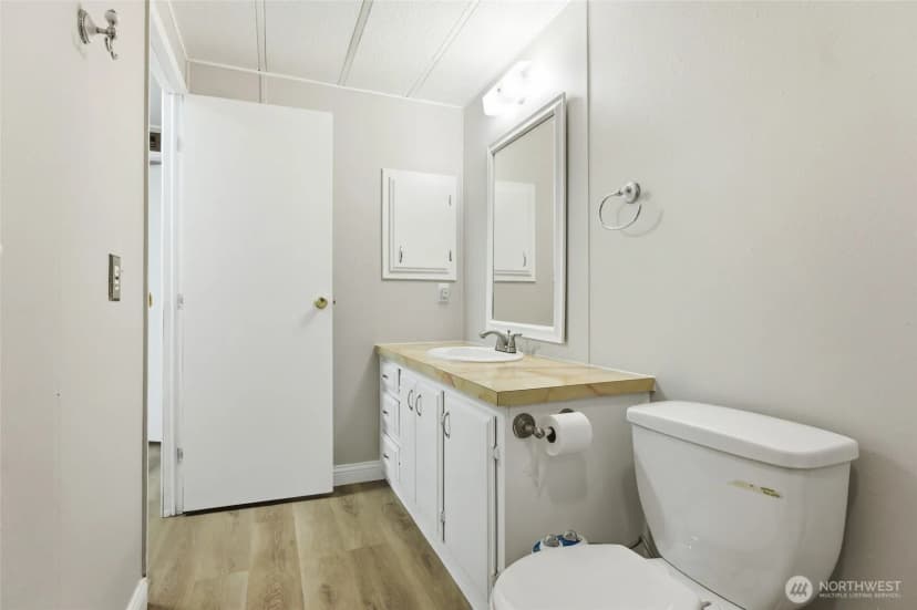Property photo for 601 166th Street Ct E, Spanaway photo 19