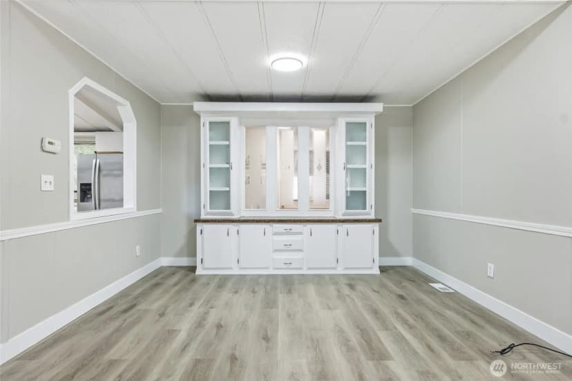 Property photo for 601 166th Street Ct E, Spanaway photo 9