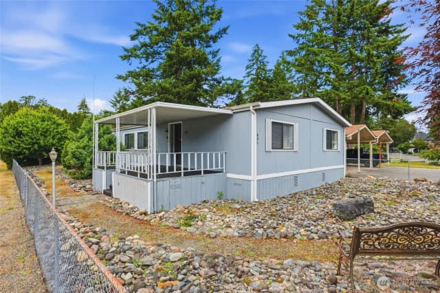 Property photo for 601 166th Street Ct E, Spanaway photo 3