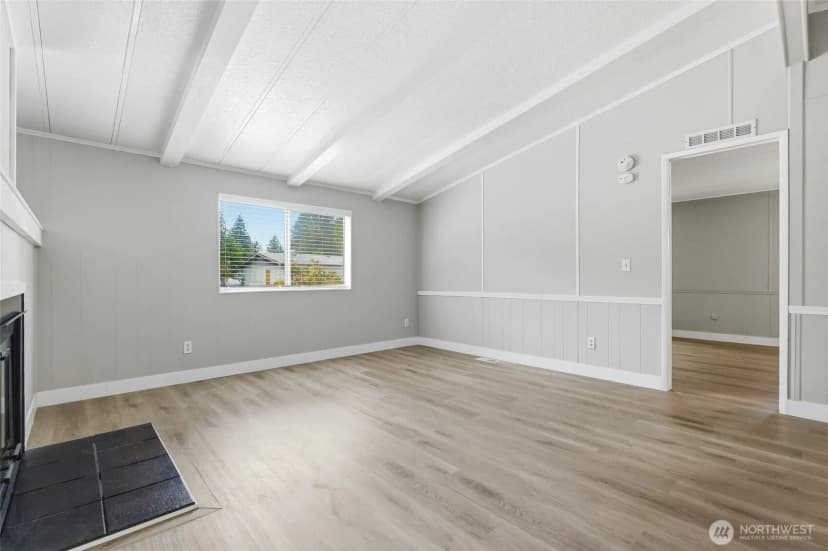 Property photo for 601 166th Street Ct E, Spanaway photo 10