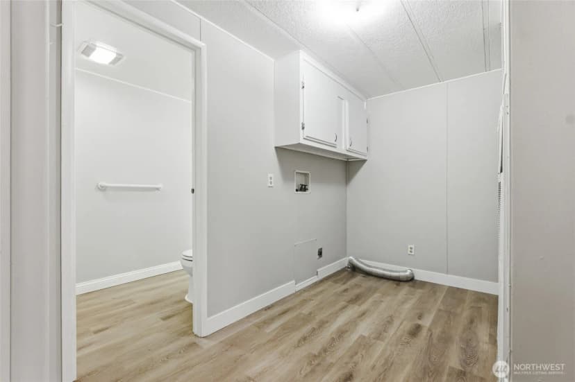 Property photo for 601 166th Street Ct E, Spanaway photo 17