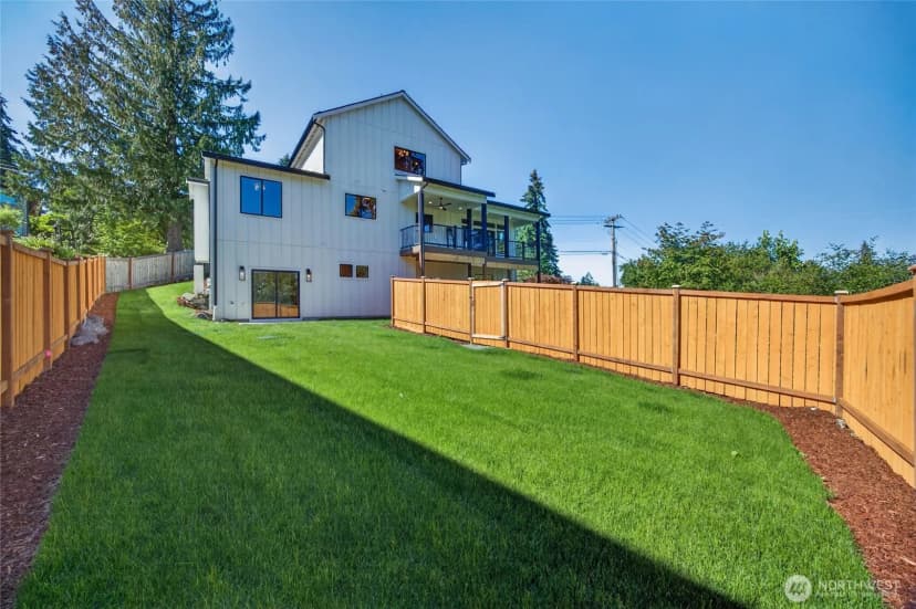 Property photo for 13820 Military Road E, Puyallup photo 33