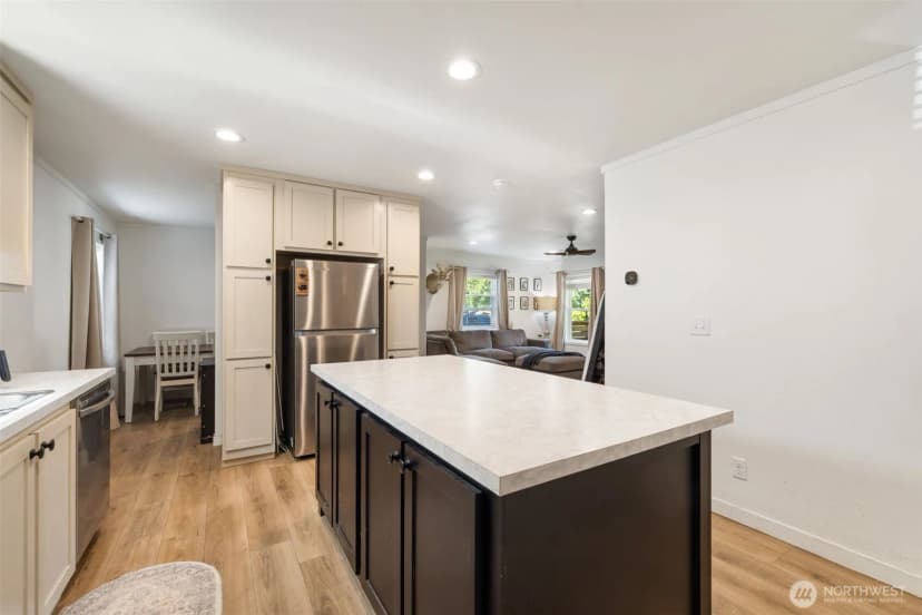 Property photo for 19613 25th Street Ct Sw, Lakebay photo 8