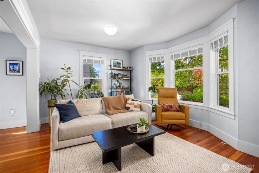 Property photo for 4420 Dayton Avenue N #2, Seattle photo 9