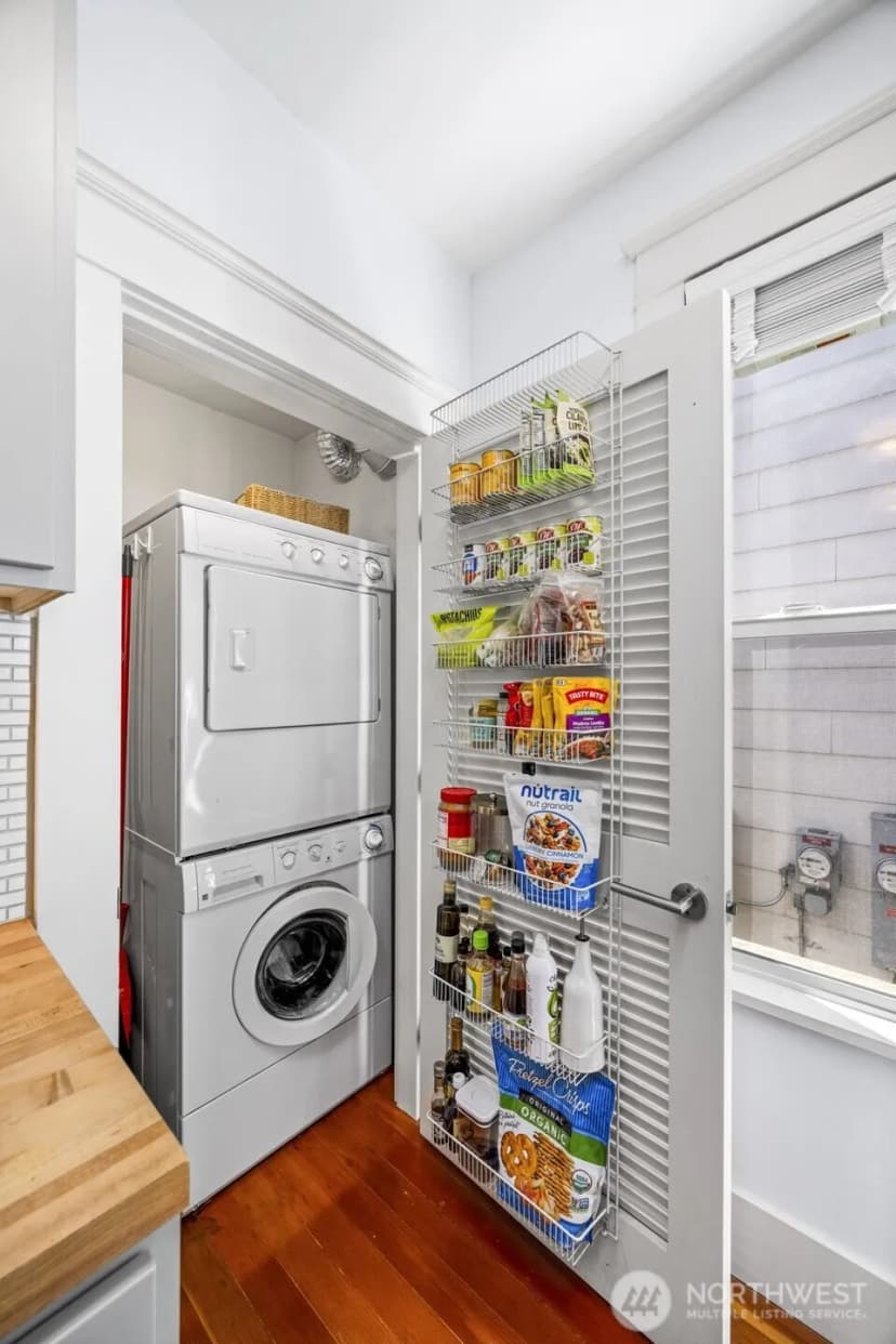 Property photo for 4420 Dayton Avenue N #2, Seattle photo 12