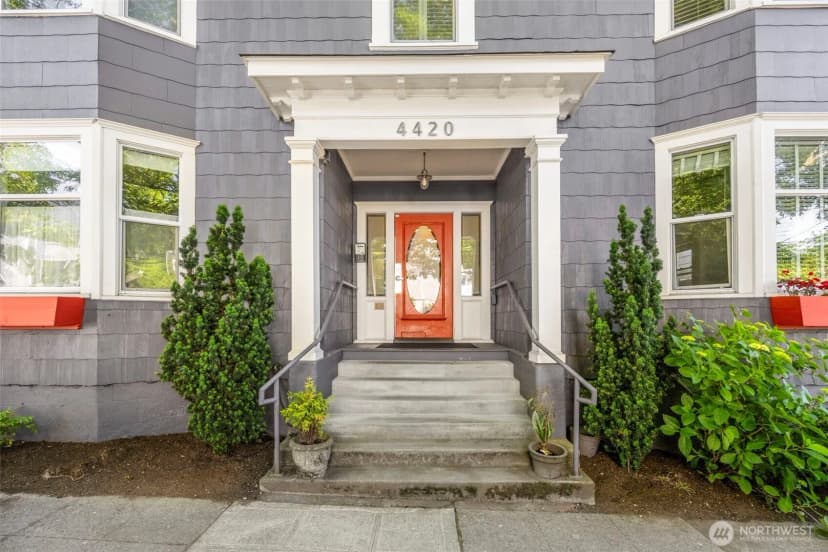 Property photo for 4420 Dayton Avenue N #2, Seattle photo 15