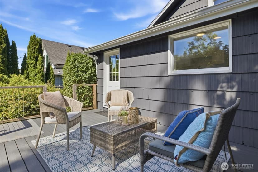 Property photo for 10209 64th Avenue S, Seattle photo 14