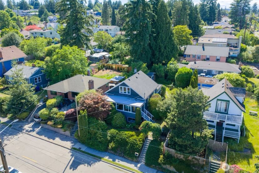 Property photo for 10209 64th Avenue S, Seattle photo 34