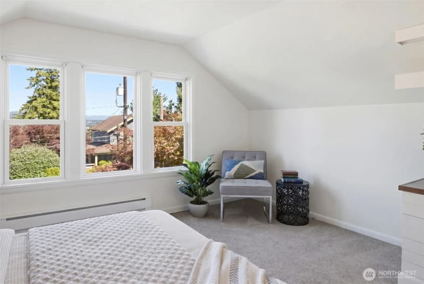 Property photo for 10209 64th Avenue S, Seattle photo 19