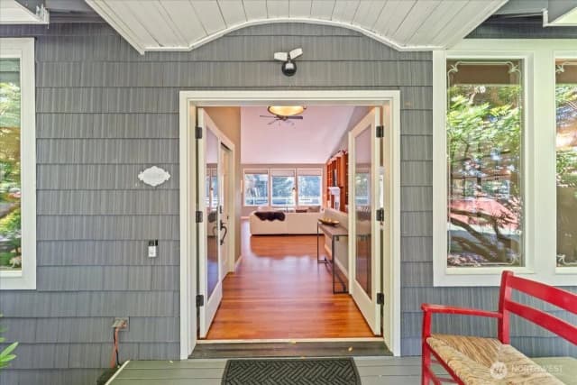 Property photo for 3324 Deer Island Drive E, Lake Tapps photo 4