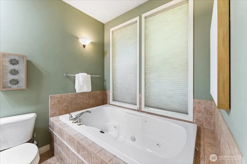 Property photo for 3324 Deer Island Drive E, Lake Tapps photo 19