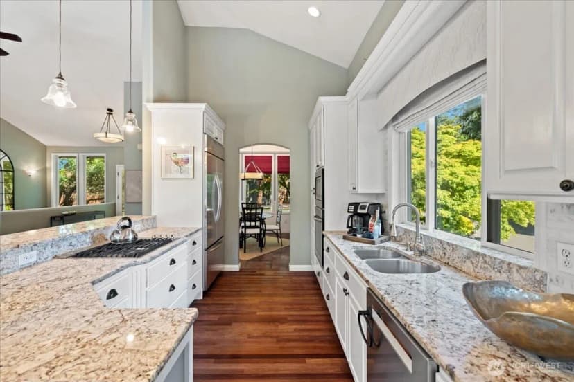 Property photo for 3324 Deer Island Drive E, Lake Tapps photo 8