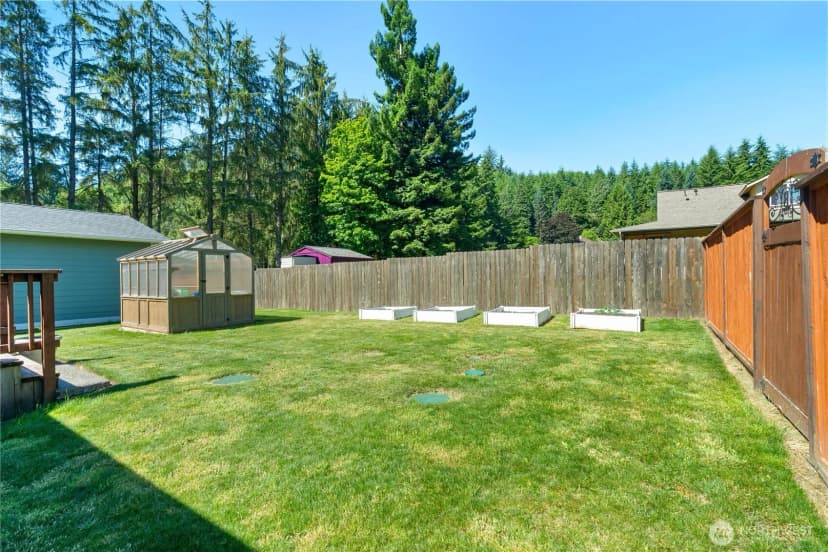 Property photo for 15 Maple Leaf Street, Raymond photo 25