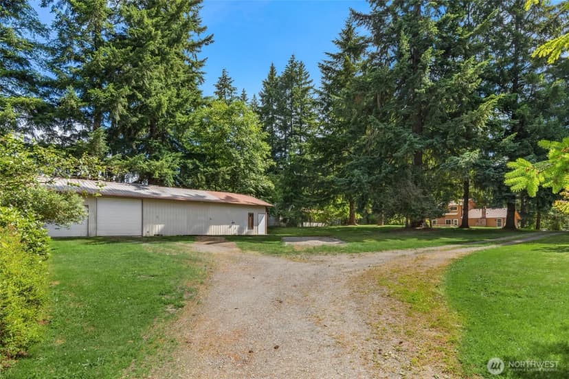 Property photo for 14043 177th Avenue Se, Renton photo 30