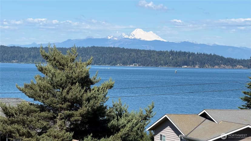 Property photo for 639 E Beacon View Drive, Oak Harbor photo 39