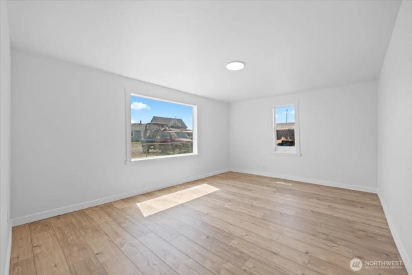 Property photo for 106 W Birch Avenue, Ritzville photo 6