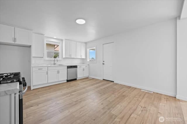 Property photo for 106 W Birch Avenue, Ritzville photo 4
