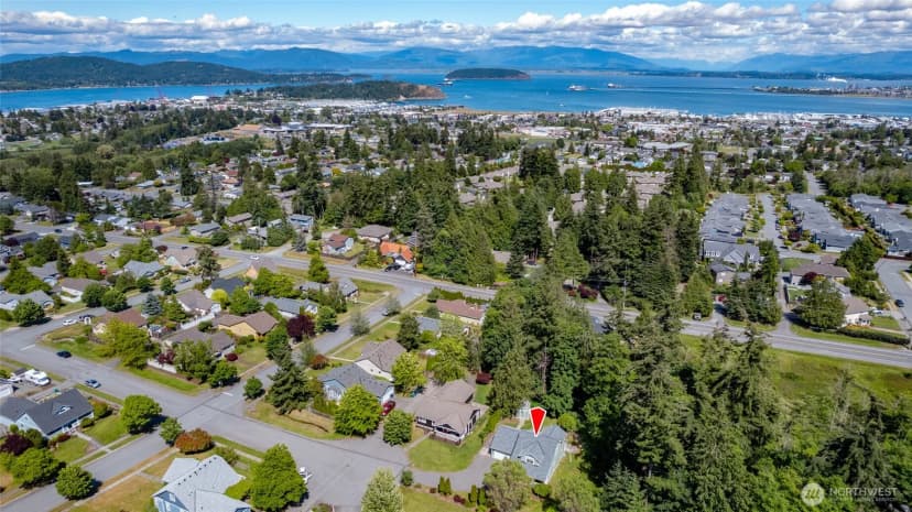Property photo for 2609 C Avenue, Anacortes photo 28