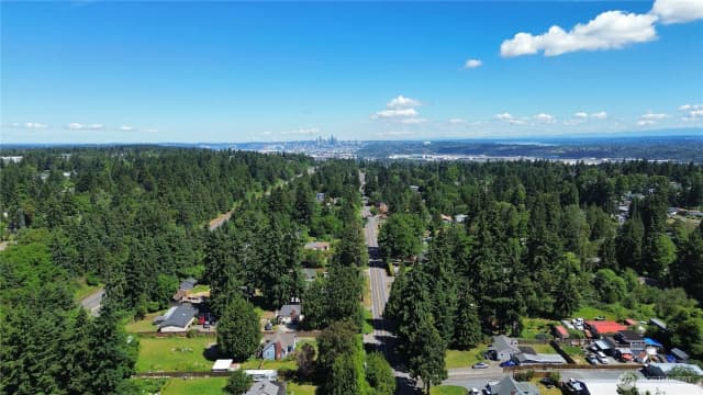 Property photo for 124 8th Avenue S, Burien photo 3