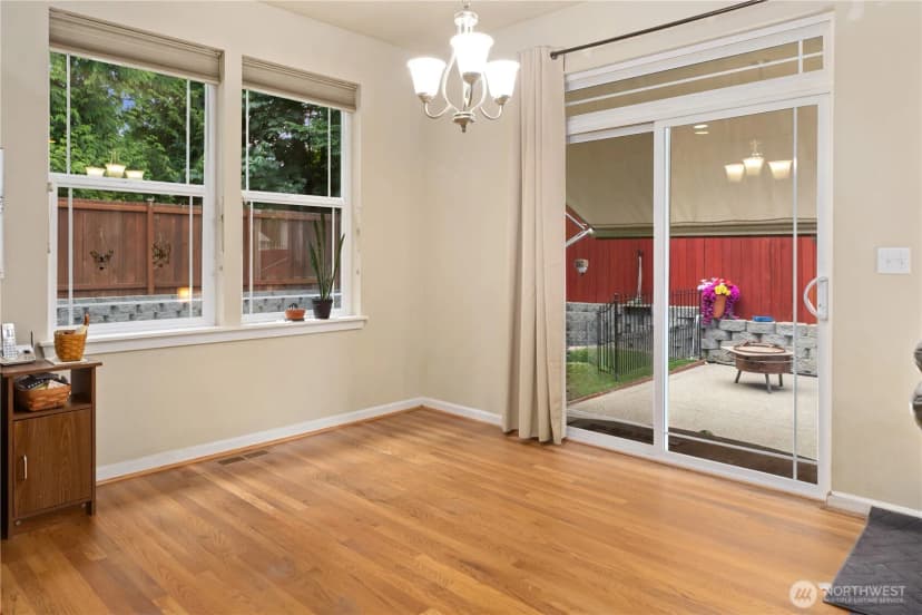 Property photo for 4000 Ne Breakwater Court, Bremerton photo 16