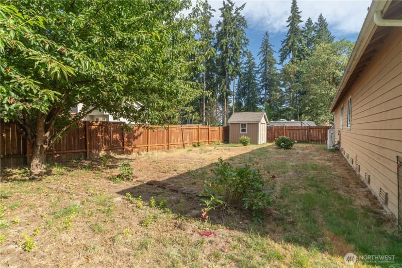 Property photo for 4000 Ne Breakwater Court, Bremerton photo 32
