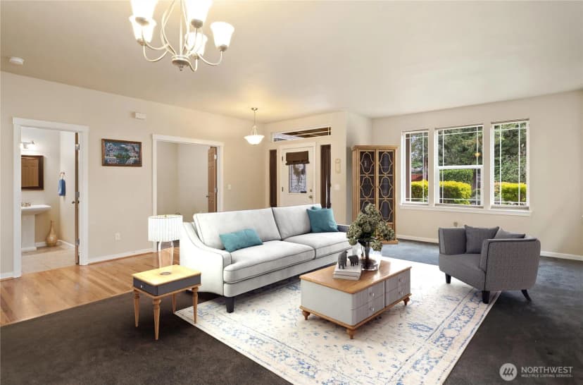 Property photo for 4000 Ne Breakwater Court, Bremerton photo 5