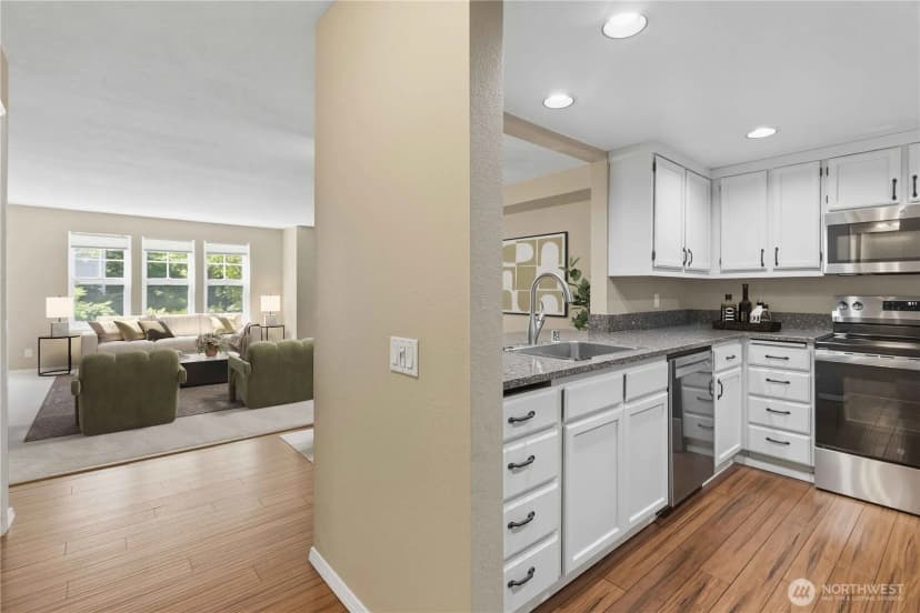 Property photo for 3941 226th Place Se #103, Issaquah photo 13