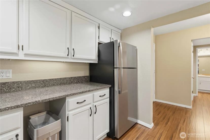 Property photo for 3941 226th Place Se #103, Issaquah photo 15