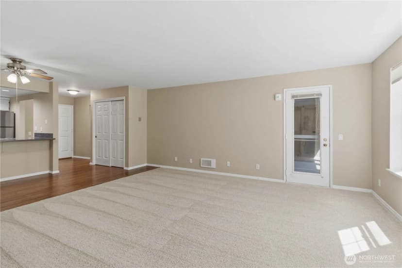 Property photo for 3941 226th Place Se #103, Issaquah photo 23