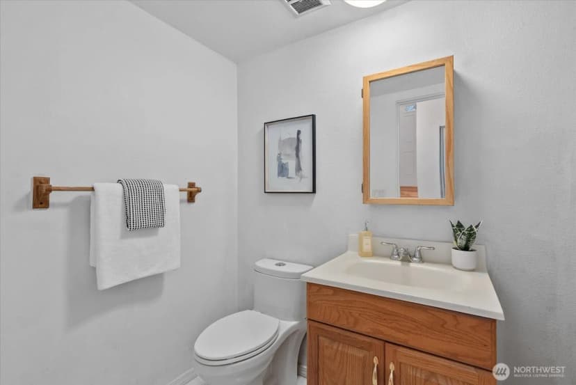 Property photo for 3006 89th Place Se, Mercer Island photo 25